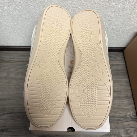 BlowFish Malibu Women's Boardwalk Slip On Sneaker - Picture 3 of 7